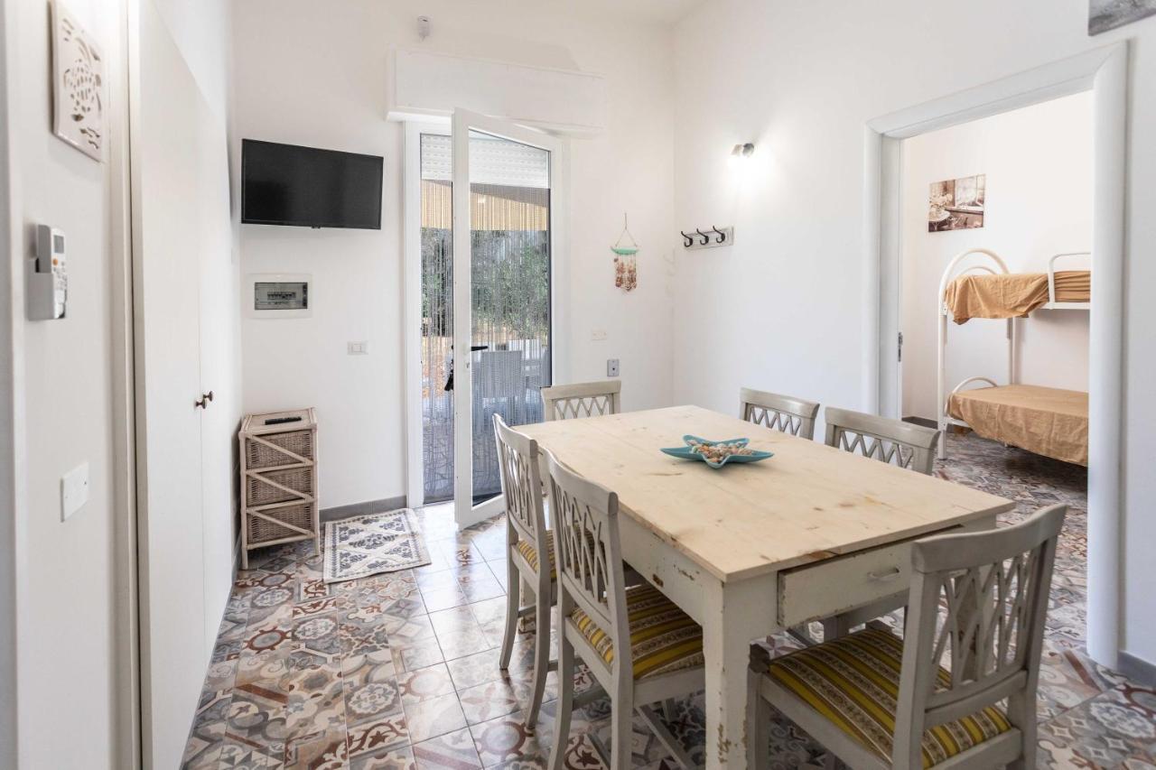 Villetta Andrea A Due Passi Dalla Sabbia - Apulia Home Торре-Сан-Джованни-Удженто Экстерьер фото